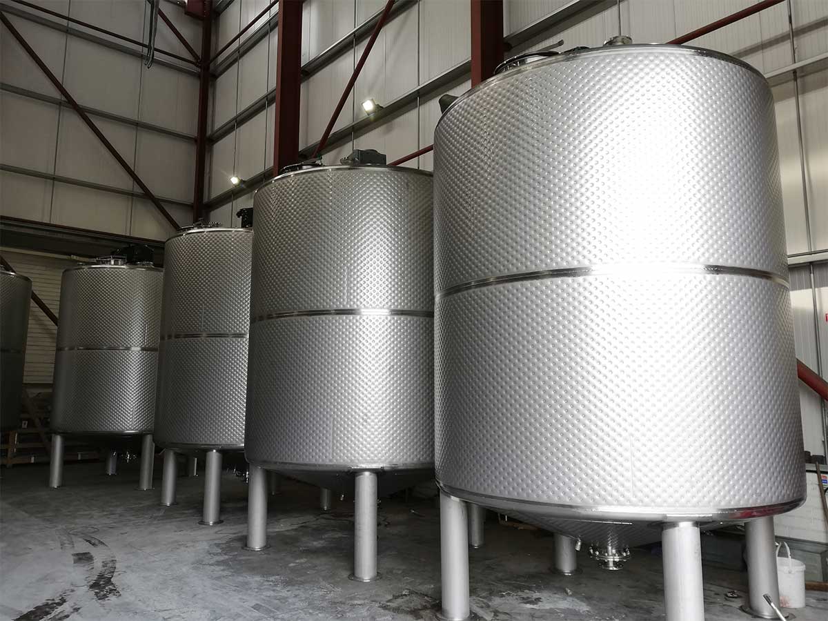 Hot water storage tanks